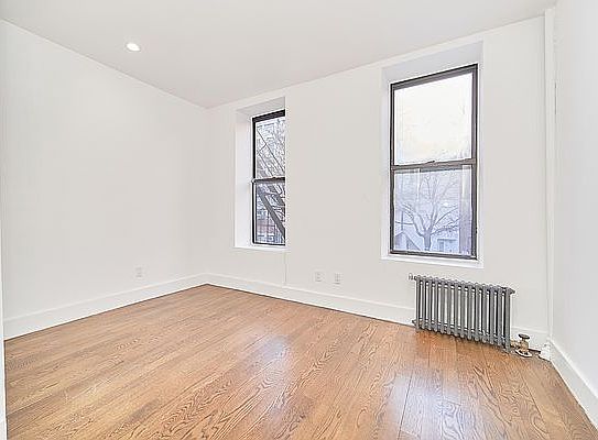 5th image of 168 E 104th St APT 2E