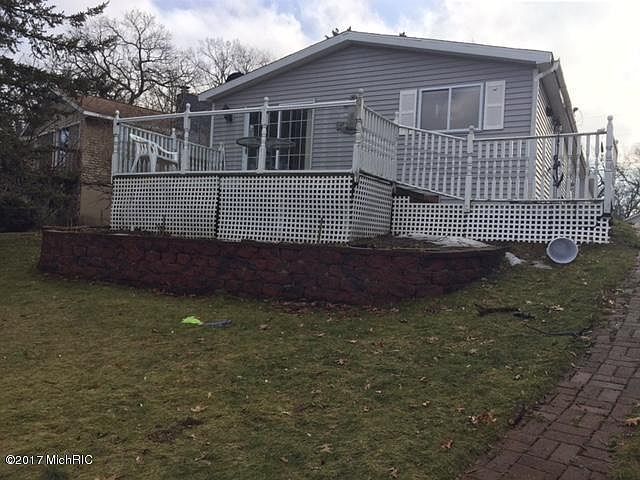1st image of 5696 E Jefferson Ave