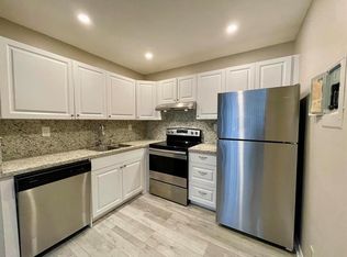 864 Flanders St #R, Delray Beach, FL 33484