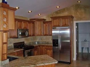 121 Iliad Dr, Tinley Park, IL 60477