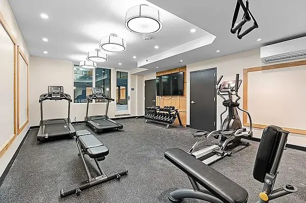 Rented by Leasing Management LLC | media 7