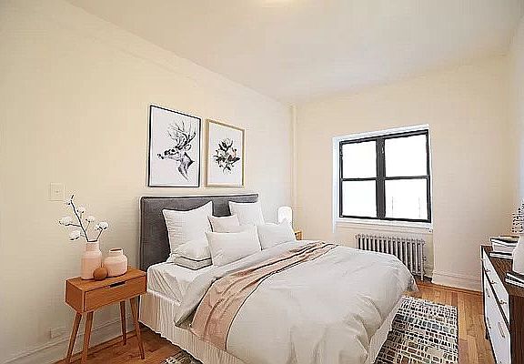 3rd image of 2284 2nd Ave #2D