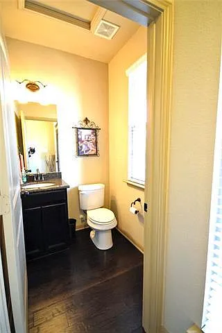10504 Branden Ct — Photo 3