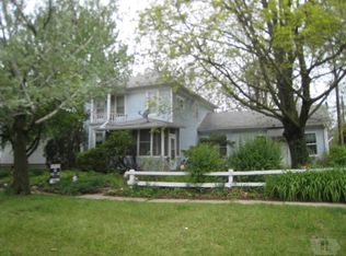 103 W Grimes Ave, Fairfield, IA 52556