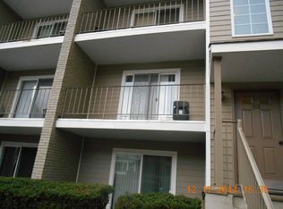 59 Kensington Ave #B, Jersey City, NJ 07304
