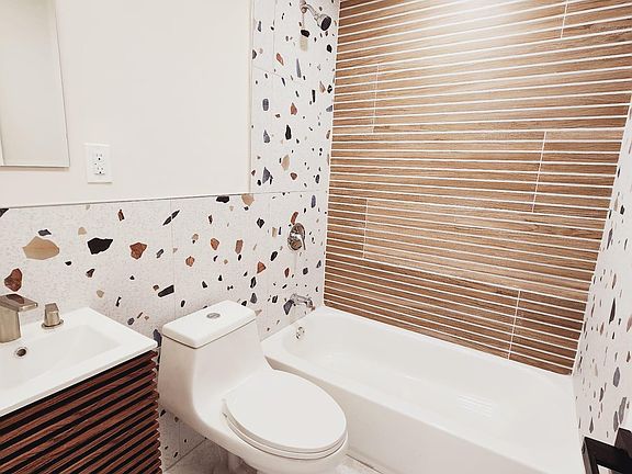 3rd image of 41 Logan Ave #1001A