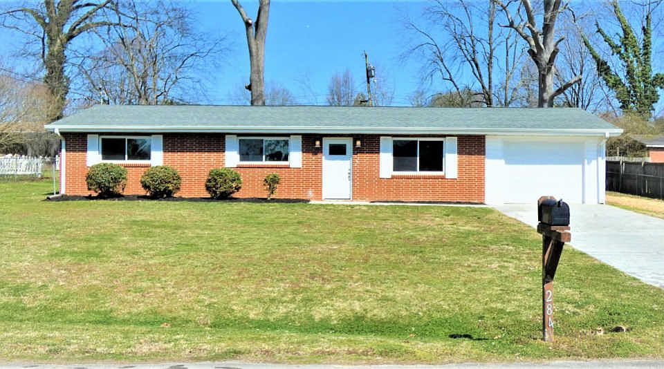 1st image of 284 Sharon Cir