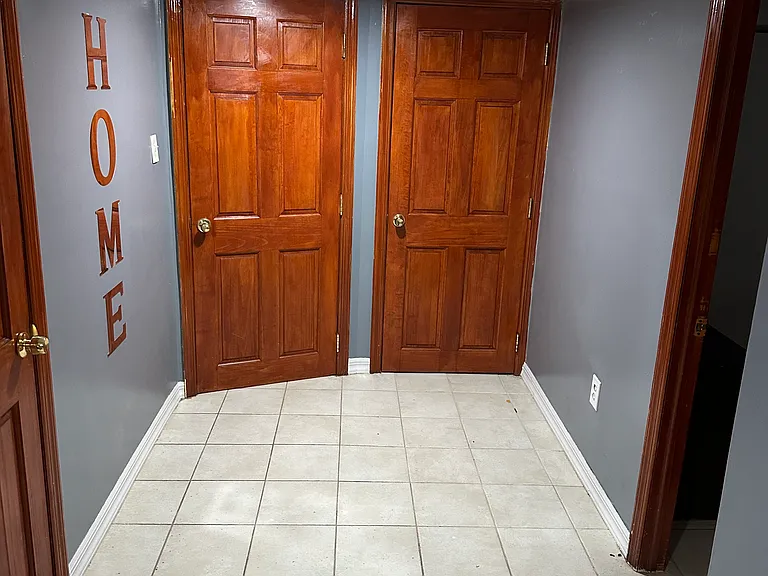 110 Janos Ln — Photo 11