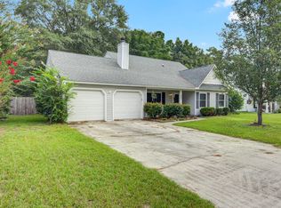 506 Crestwood Dr, Summerville, SC 29483