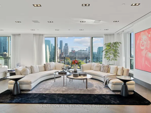 181 Davenport Rd #Penthouse, Toronto, ON M5R 0C4