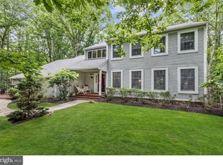 5 Hadley Dr, Medford, NJ 08055