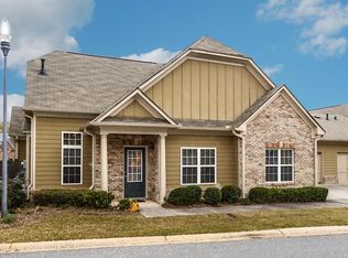 205 Glens Loop, Woodstock, GA 30188