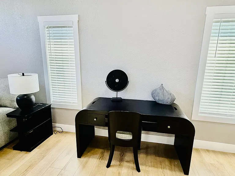 829 Cambridge Dr — Photo 6