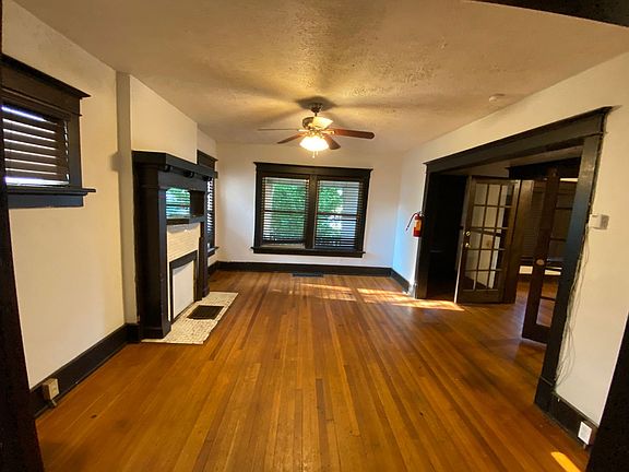 3rd image of 68 E 17th Ave #68