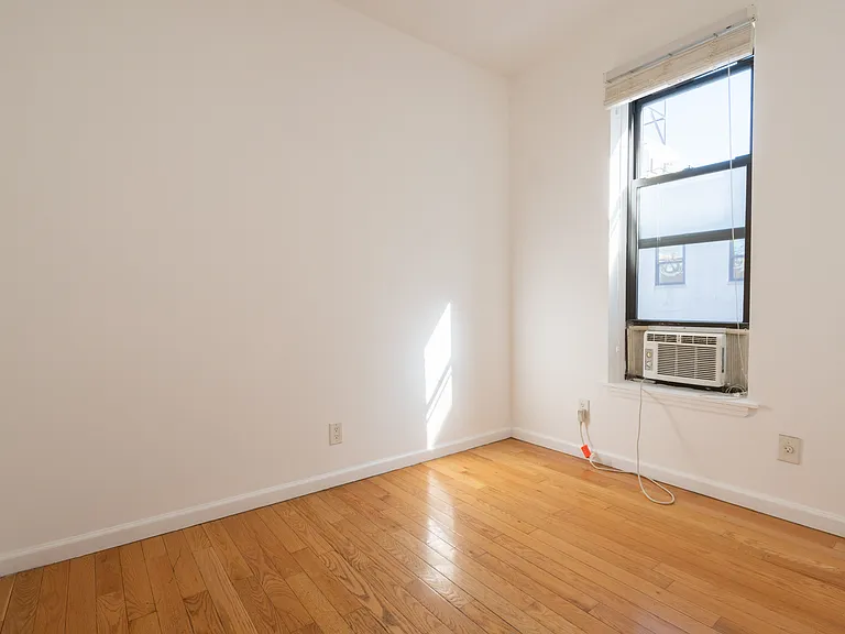 174 Canal St #21 — Photo 5