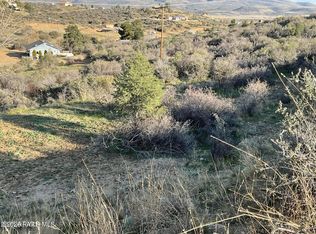 18207 S Tawny Ln, Peeples Valley, AZ 86332