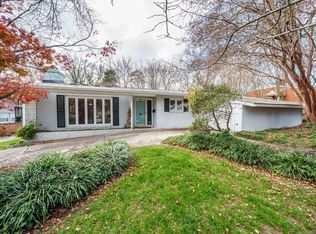 1207 Surry Dr, Greensboro, NC 27408