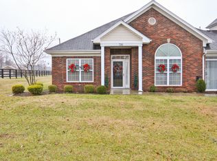 7301 Rivers End Cir, Louisville, KY 40258