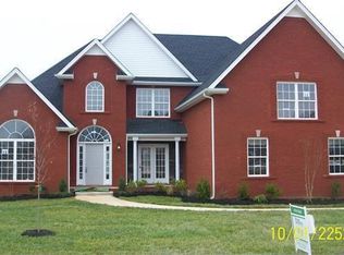 1001 Cedarmont Dr, Adams, TN 37010