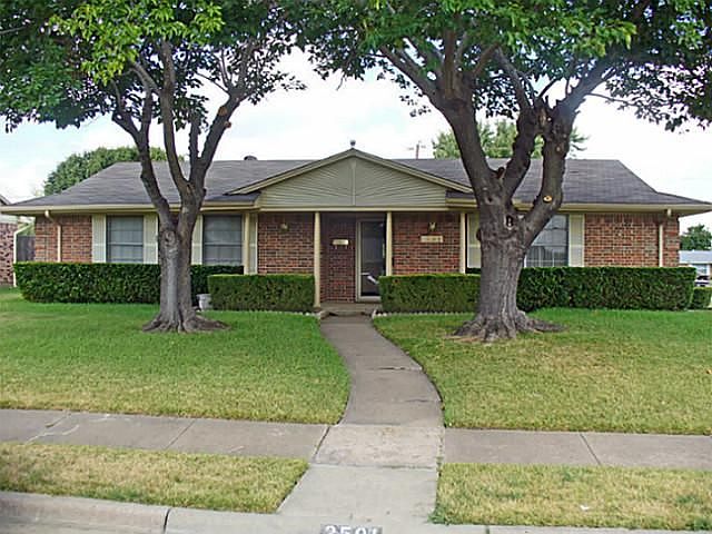 1st image of 2501 Eastbrook Dr