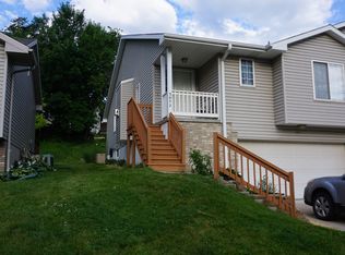 3052 S 35th Ave #2, Omaha, NE 68105