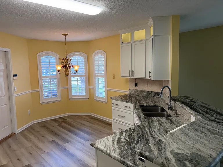 2097 W Lymington Way — Photo 7