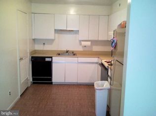 109 Chaucer Rd, Mount Laurel, NJ 08054