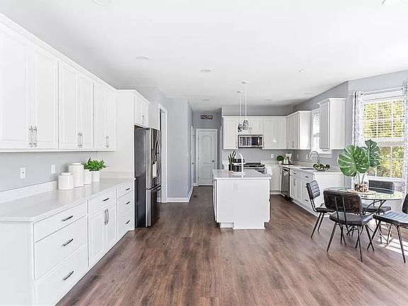 5th image of 5106 Keswick Ct