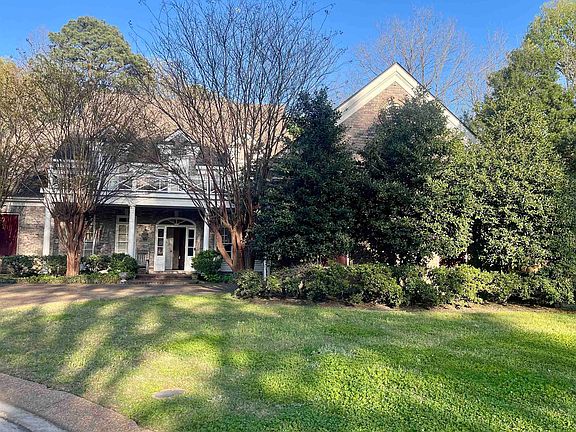 2nd image of 3204 Club Breeze Dr