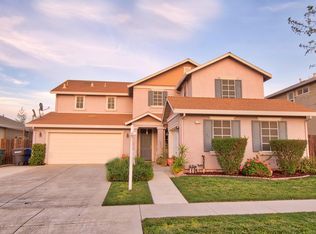 236 Cherry Blossom Ln, Patterson, CA 95363