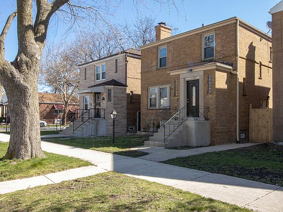 3rd image of 10137 S Saint Lawrence Ave