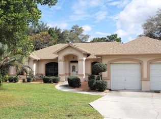 9152 Niagara Rd, Weeki Wachee, FL 34613