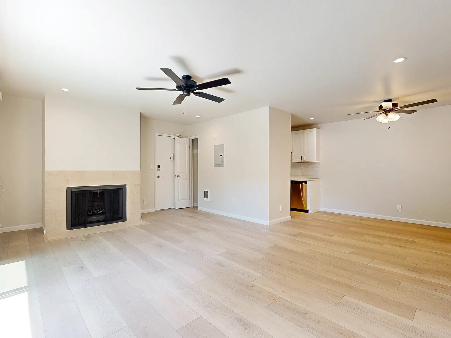 Recently Updated 2BR/1.5BA in Novato | A/C, In-Unit Laundry & Pool — Photo 1