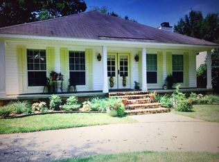 414 Volanta Ave, Fairhope, AL 36532