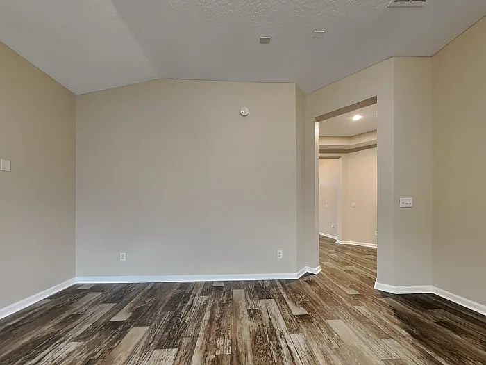 916 Bonaparte Landing Ct — Photo 4