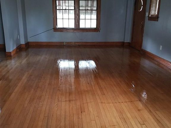 2nd image of 3158 Blackwell Dr
