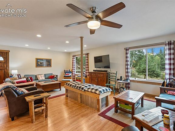 4th image of 3912 Trout Creek Rd