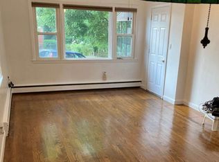 19 Gilbert Pl #2, Pt Chester, NY 10573
