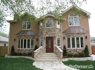 1776 Webster Ln, Des Plaines, IL 60018