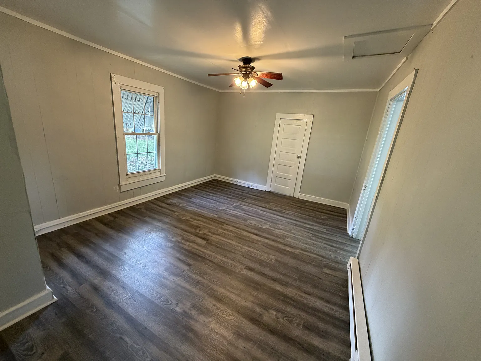 2 bed, 800 sqft, $1,250 — Photo 2