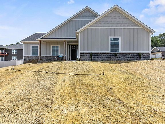 2nd image of 3604 Limestone Ln