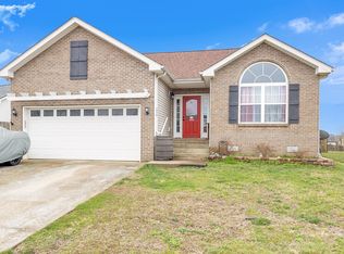 1916 Patton Rd, Clarksville, TN 37042