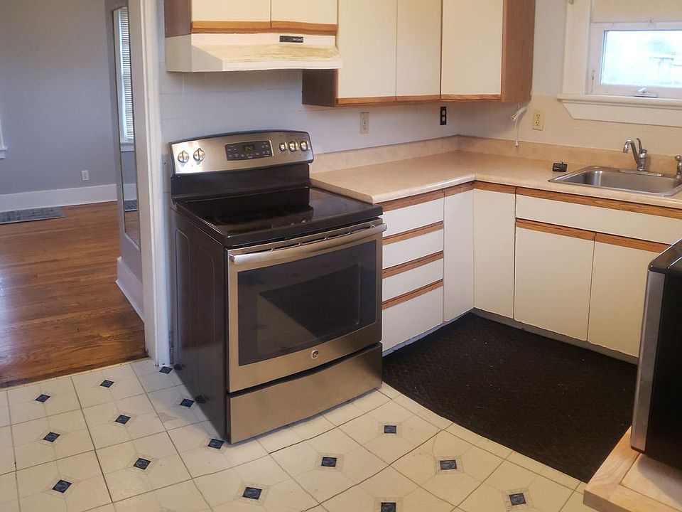 1st image of 1244 Brown Ave