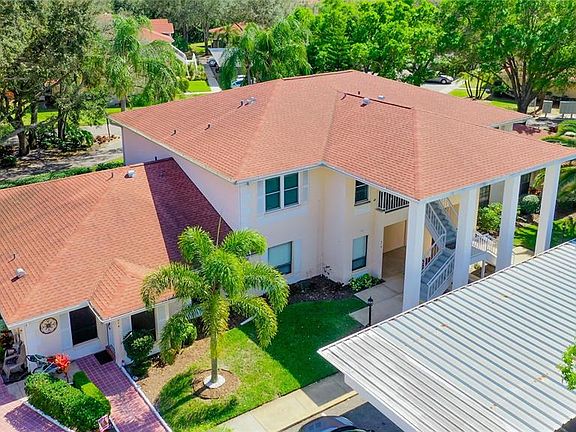 3rd image of 322 Kelsey Way