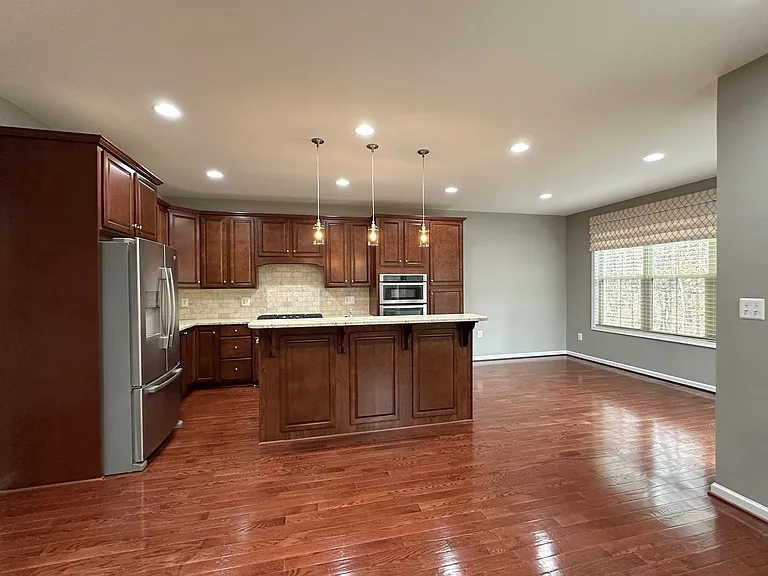 23289 Tradewind Dr — Photo 11