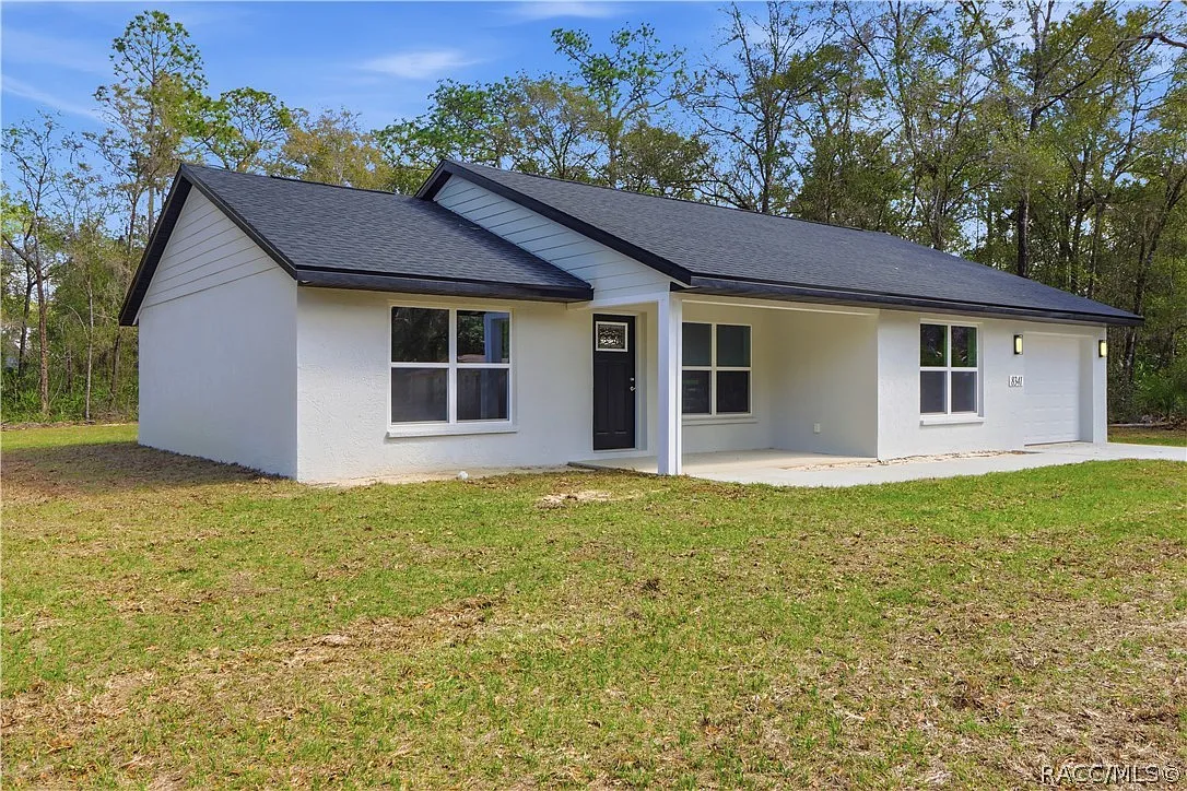 3 bed, 2.0 bath, 1372 sqft, $1,800 — Photo 2