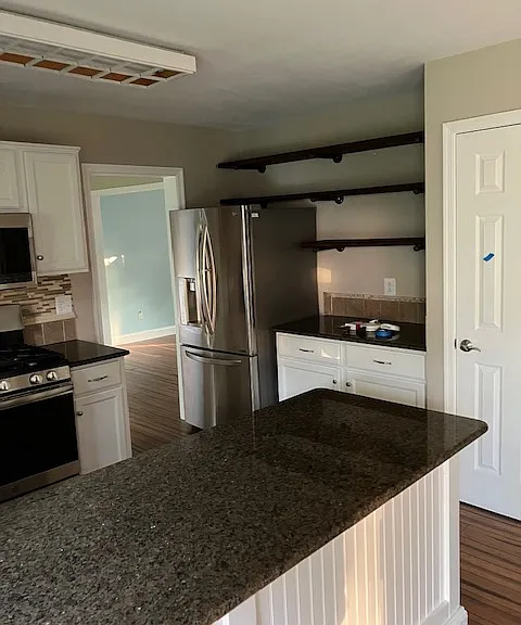 15 Westhampton Ct — Photo 3