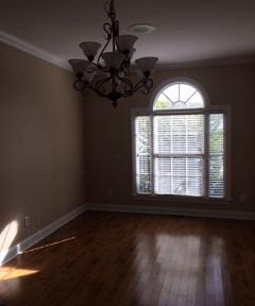 5th image of 2105 Northbay Dr