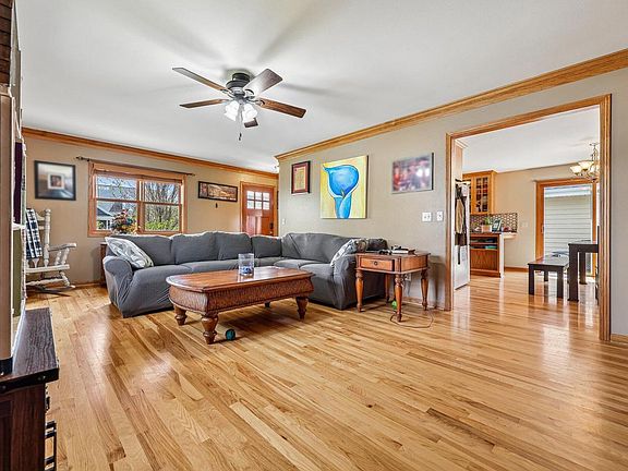 2nd image of 1112 Durango DRIVE