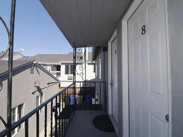 4239 Swift Ave — Photo 44